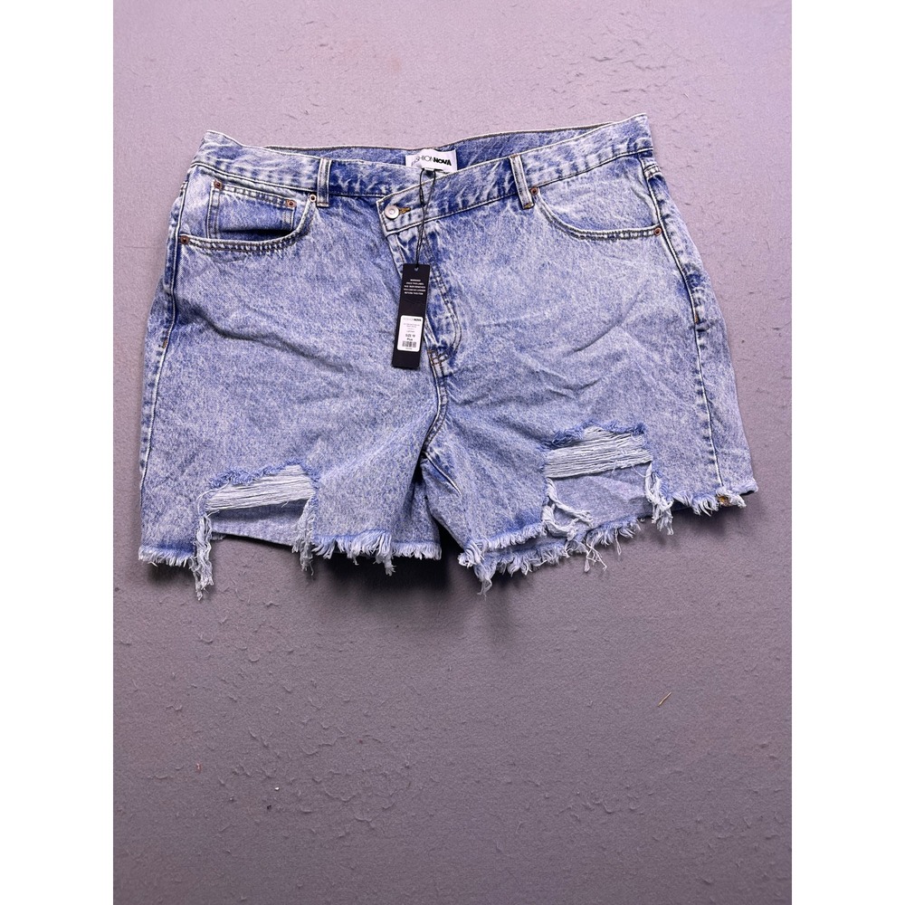 Fashion Nova At A Glance Crossover Denim Shorts Light Wash 18 Plus W40 Womens